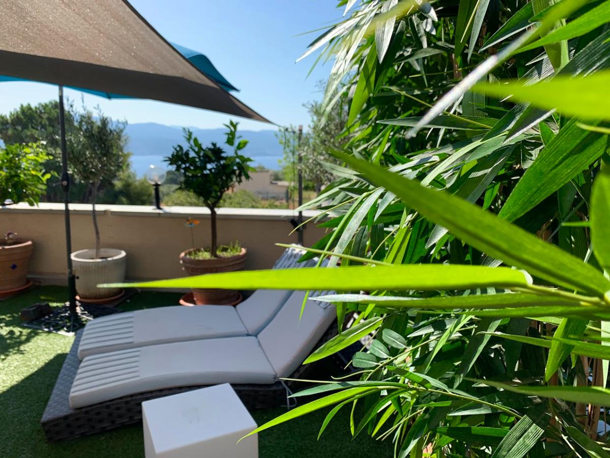 Haie artificielle Bambou New UV résistant - extérieur balcon terrasse - H.185cm socle 95cm