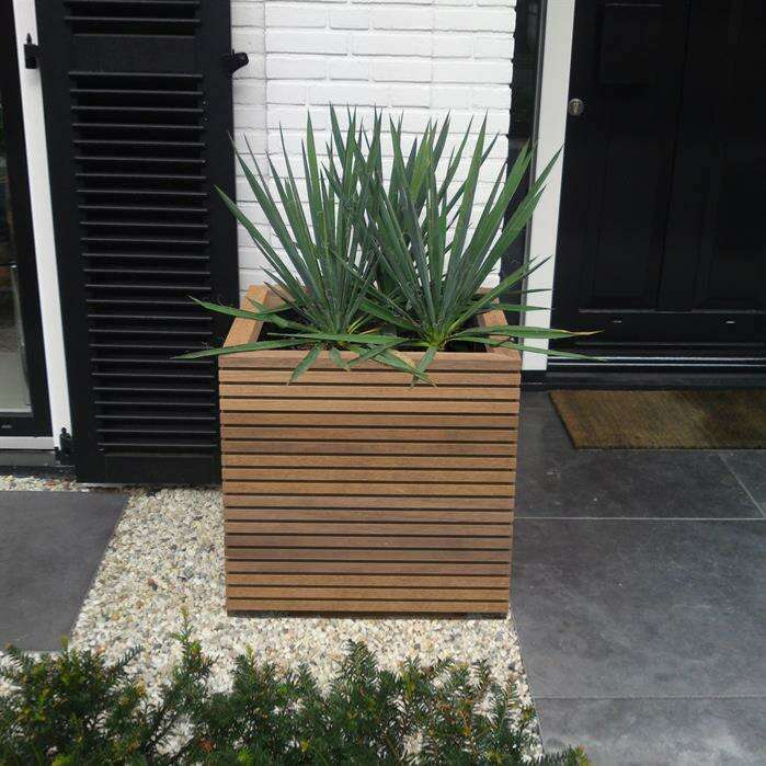 Pot pour fleur bac carré bois exotique Malaga - extérieur jardin - 100x100cm